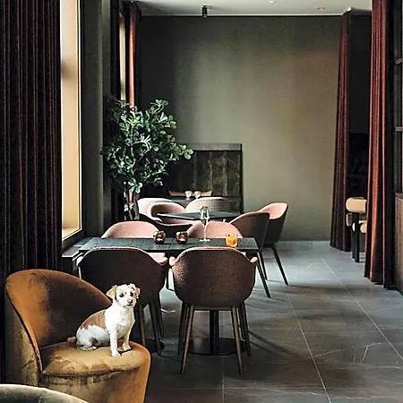 Saga Oslo, Worldhotels Crafted Hotell 4*
