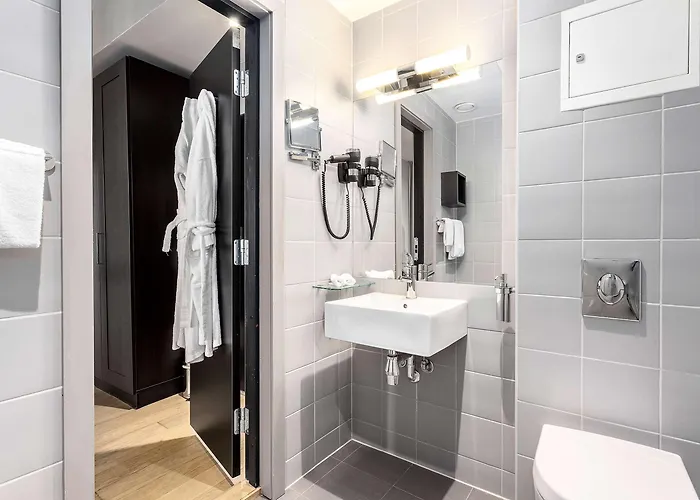 호텔 Saga Oslo, Worldhotels Crafted 4*