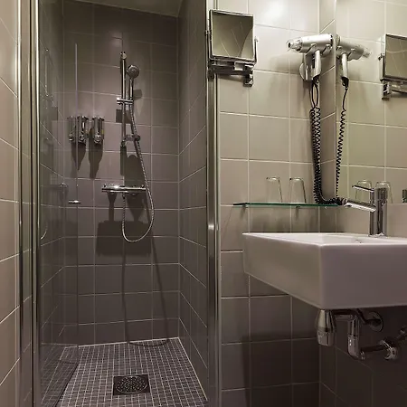 Saga Oslo, Worldhotels Crafted Hotel 4*