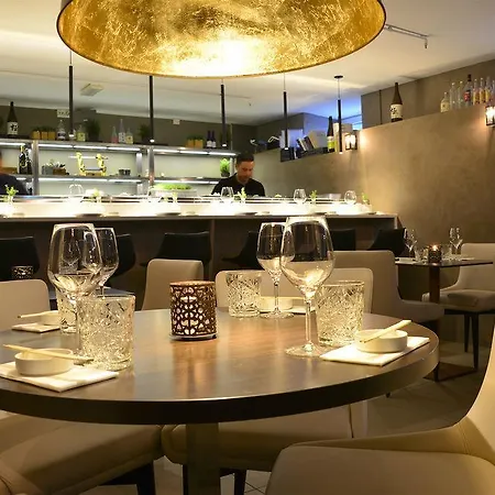 Hotel Saga Oslo, Worldhotels Crafted 4*